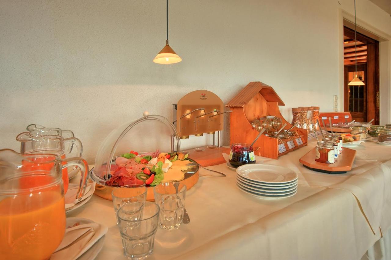 Jufa Hotel Schwarzwald レンツキルヒ エクステリア 写真