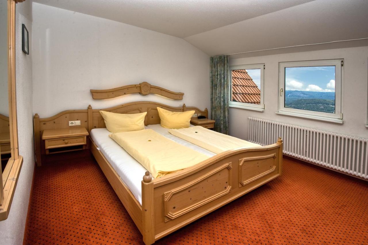 Jufa Hotel Schwarzwald レンツキルヒ エクステリア 写真