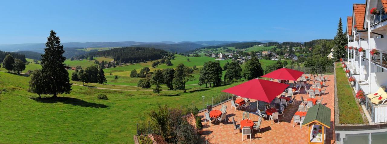 Jufa Hotel Schwarzwald レンツキルヒ エクステリア 写真