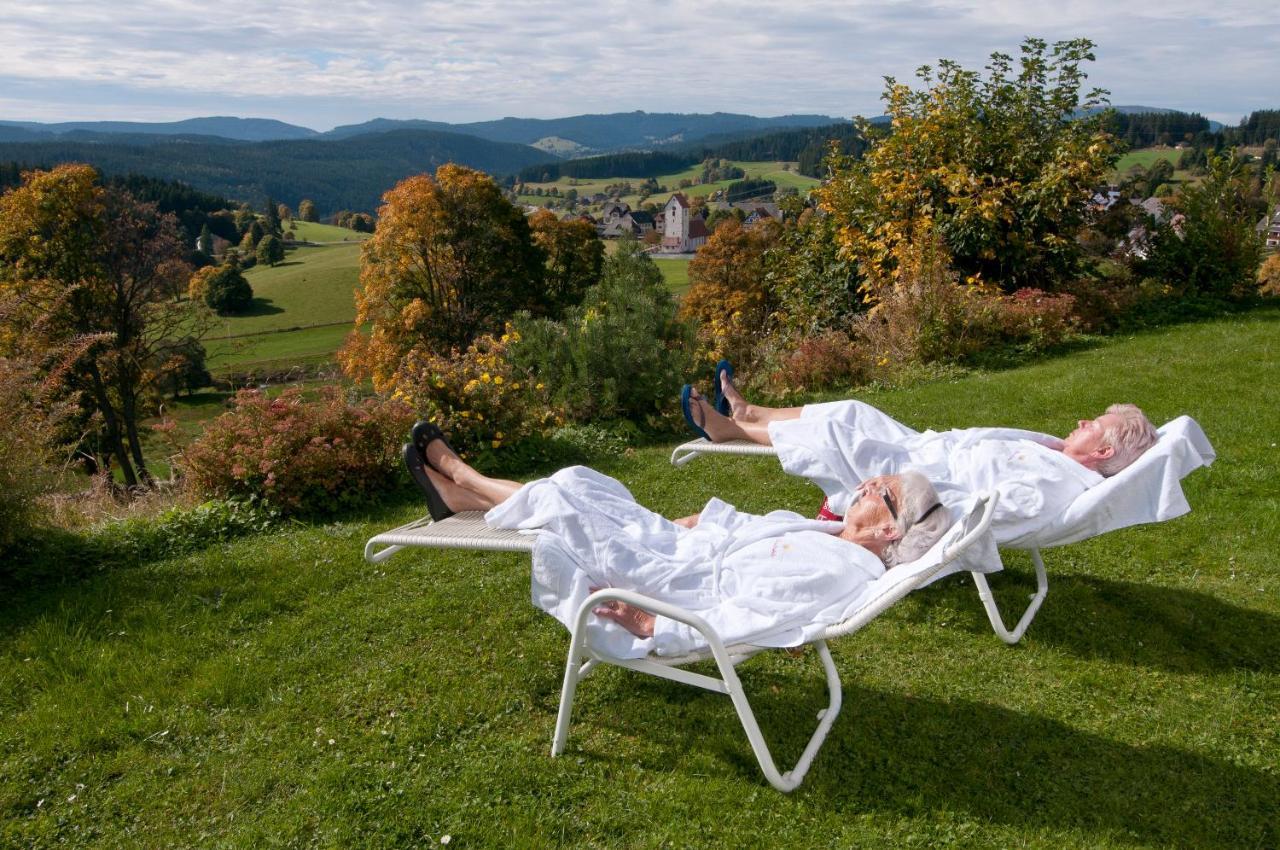 Jufa Hotel Schwarzwald レンツキルヒ エクステリア 写真
