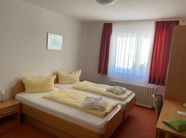 Jufa Hotel Schwarzwald レンツキルヒ エクステリア 写真